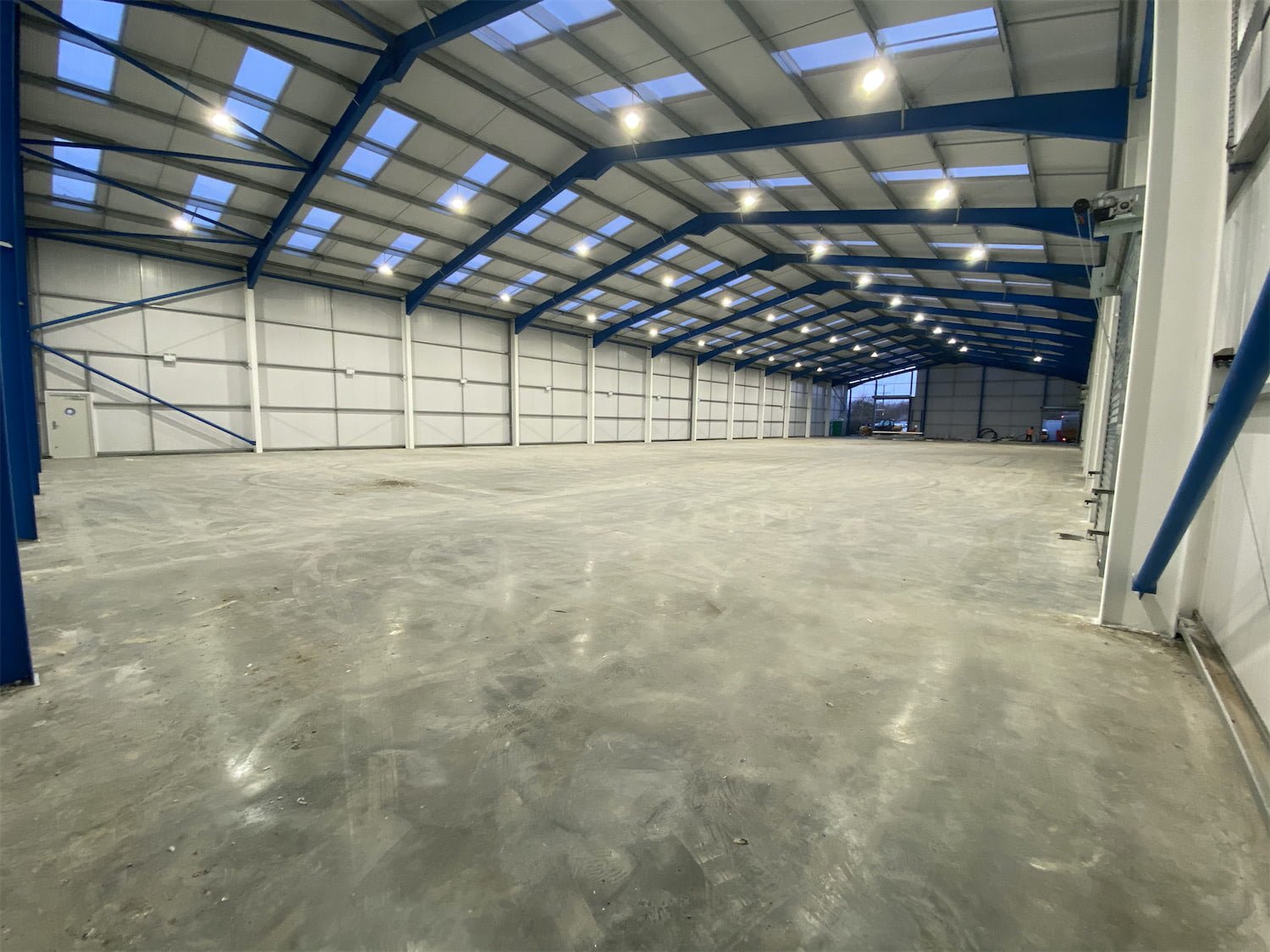 Abacus-Flooring-Solutions-New-Warehouse-for-Perfectos-Inks-003